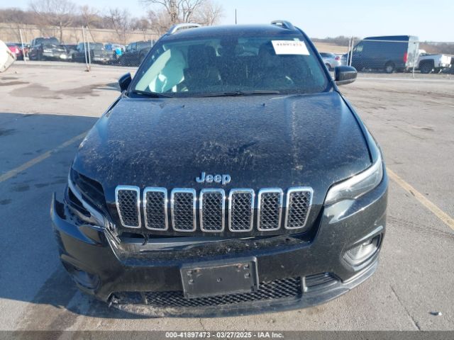 1C4PJMLX4KD305945 Jeep Cherokee Latitude Plus 4x4