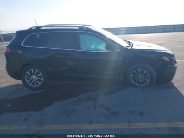 1C4PJMLX4KD305945 Jeep Cherokee Latitude Plus 4x4
