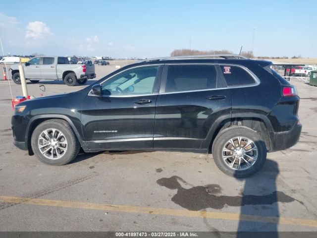 1C4PJMLX4KD305945 Jeep Cherokee Latitude Plus 4x4