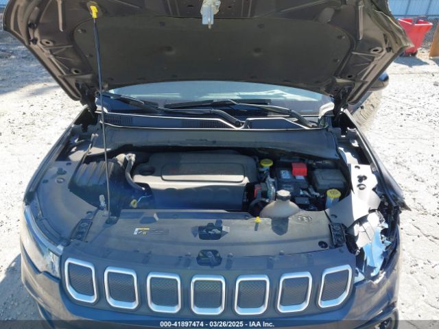 3C4NJCBB0NT138781 Jeep Compass Latitude Fwd