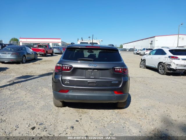 3C4NJCBB0NT138781 Jeep Compass Latitude Fwd