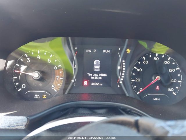 3C4NJCBB0NT138781 Jeep Compass Latitude Fwd