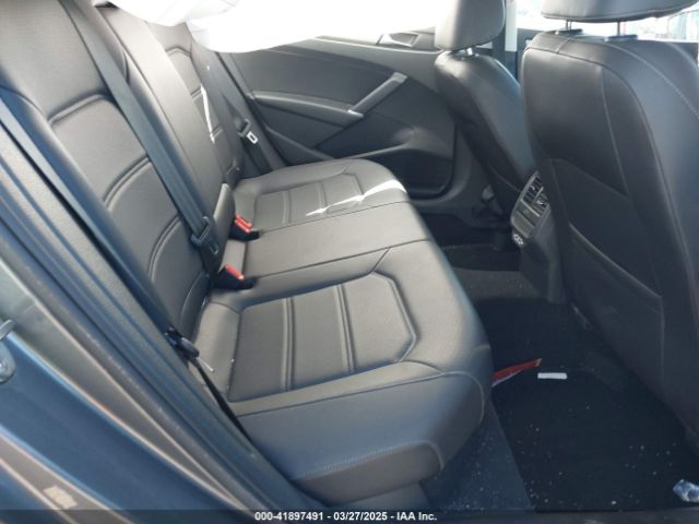 1VWSA7A32MC003426 Volkswagen Passat 2.0t Se