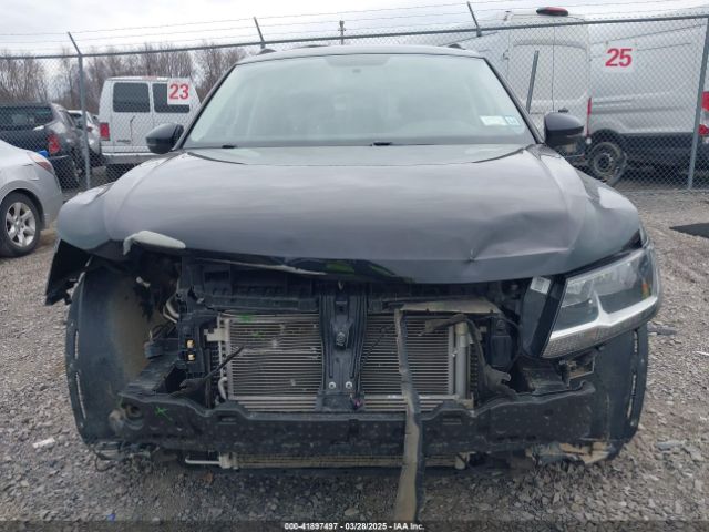 3VV0B7AX9KM019775 Volkswagen Tiguan 2.0t S