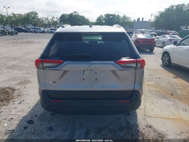 2T3W1RFVXSC312101 Toyota Rav4 Xle