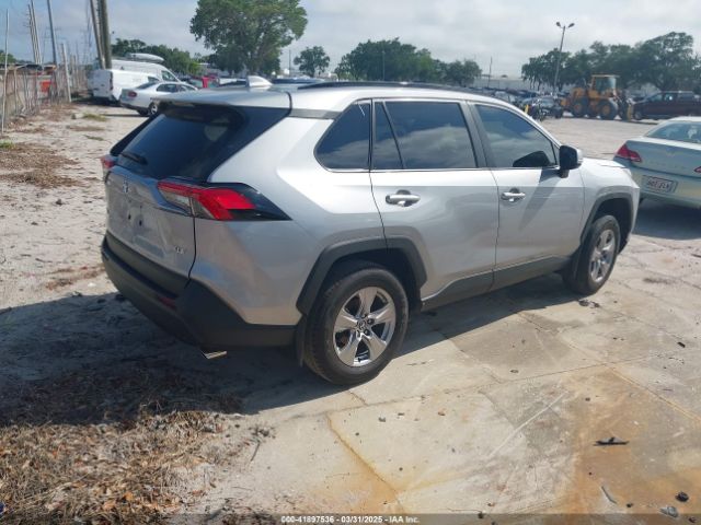 2T3W1RFVXSC312101 Toyota Rav4 Xle