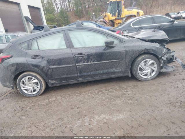 JF1GUABC9R8322785 Subaru Impreza Base 5-door
