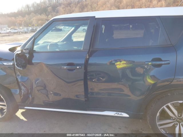 KNDJP3A55J7582004 KIA SOUL +