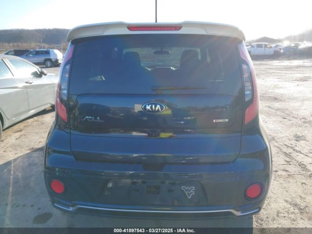 KNDJP3A55J7582004 KIA SOUL +