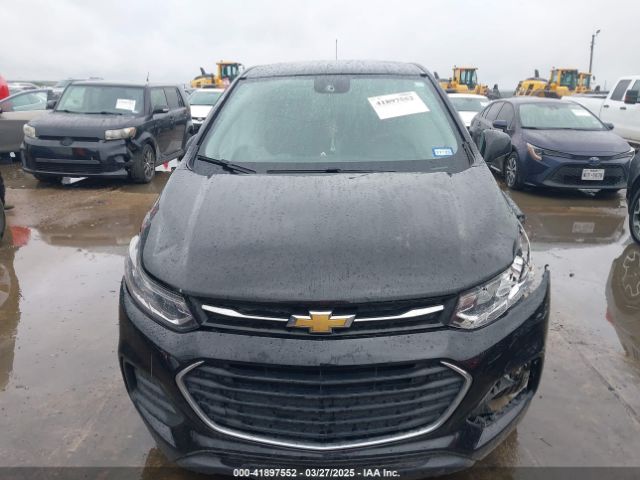 3GNCJNSB7KL357677 Chevrolet TRAX LS