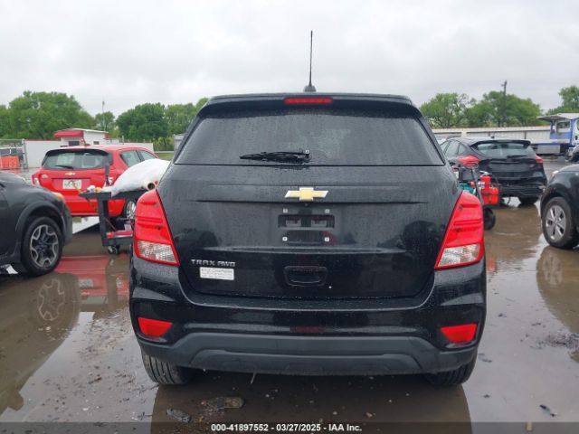 3GNCJNSB7KL357677 Chevrolet TRAX LS