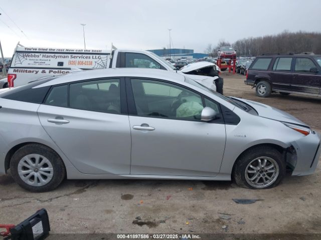 JTDKARFU4K3079789 Toyota Prius Le