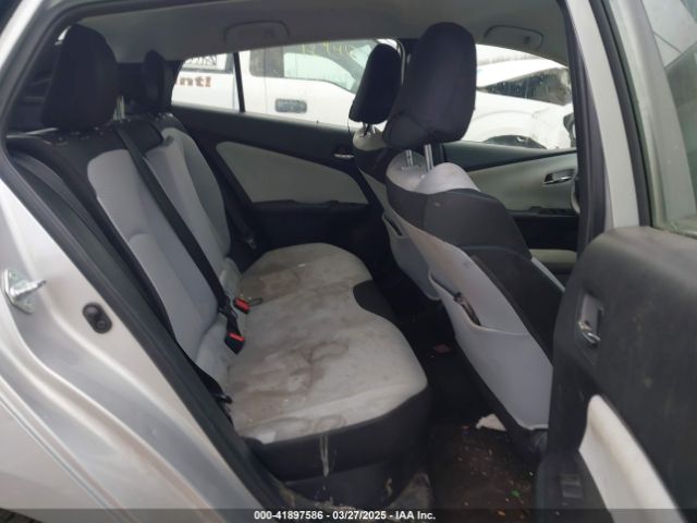 JTDKARFU4K3079789 Toyota Prius Le