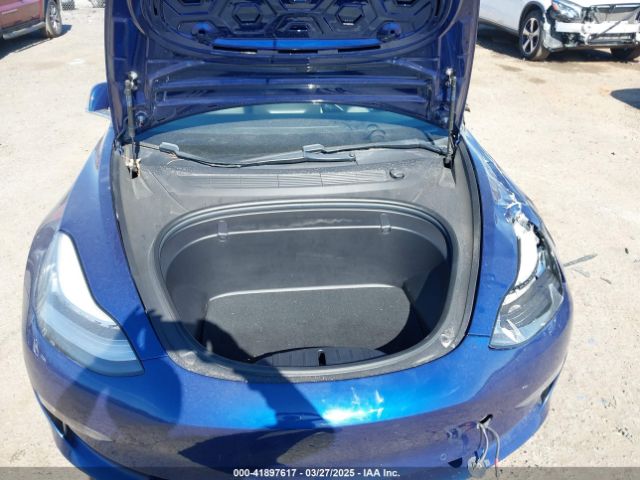 5YJ3E1EB5JF180030 Tesla Model 3 Long Range/performance