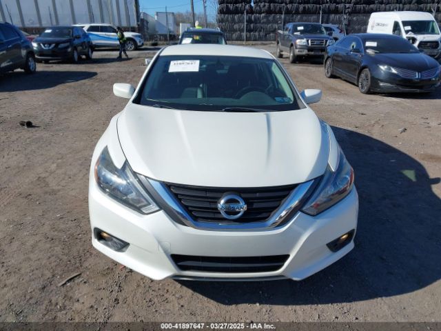 1N4AL3AP3HC149883 Nissan Altima 2.5 Sr