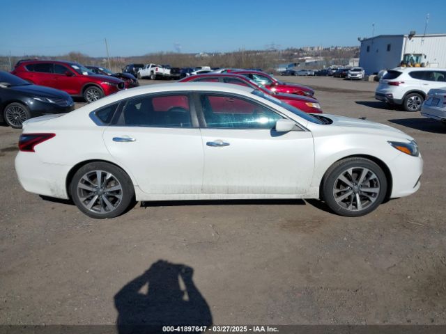1N4AL3AP3HC149883 Nissan Altima 2.5 Sr