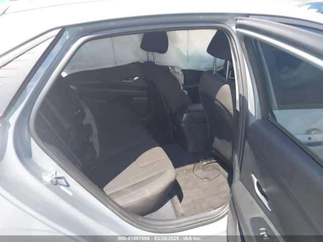 KMHLM4AG0NU311475 Hyundai ELANTRA SEL