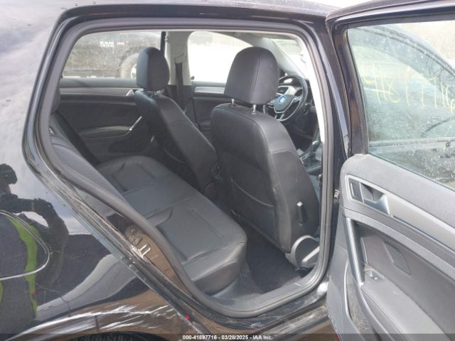 3VW217AU8GM029461 Volkswagen Golf Tsi Se 4-door