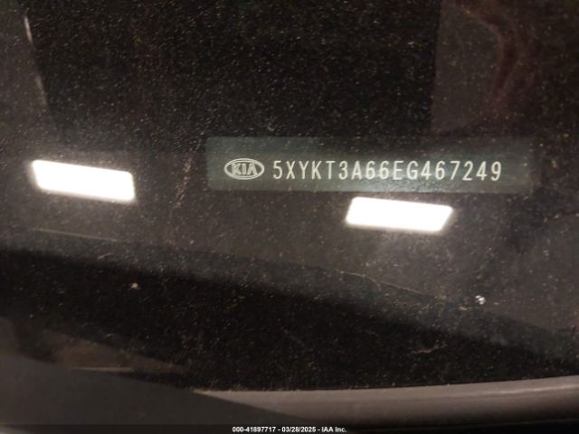 5XYKT3A66EG467249 KIA SORENTO LX