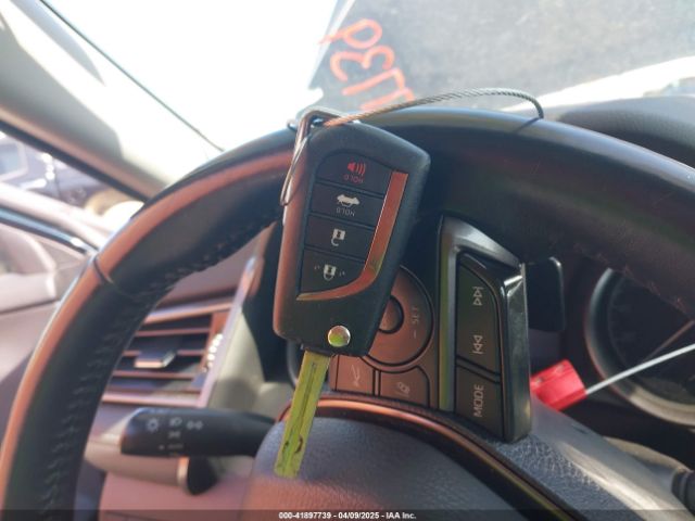 4T1G11AK5MU404780 Toyota CAMRY SE