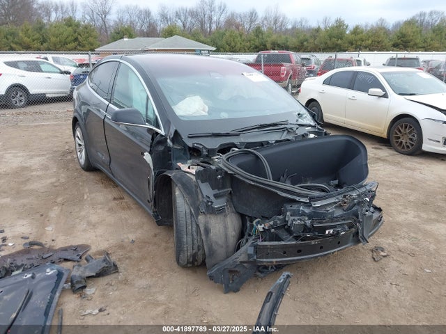 2016 TESLA MODEL X 5YJXCBE26GF029915