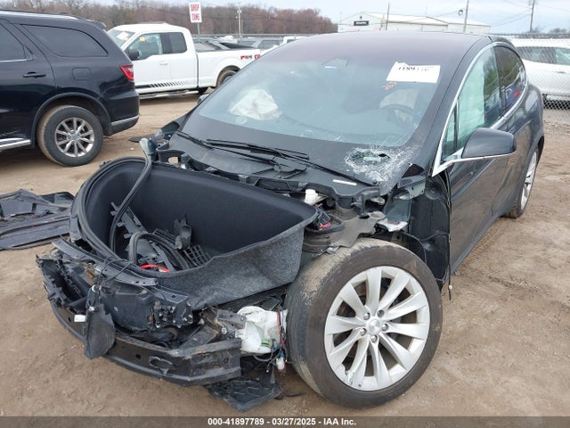 2016 TESLA MODEL X 5YJXCBE26GF029915 Photo 1