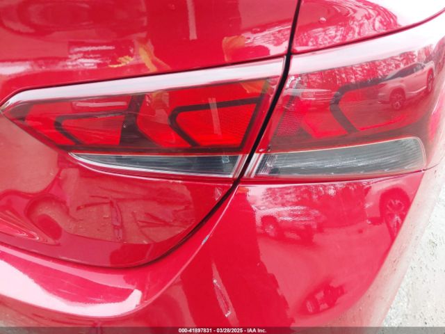 3KPC24A68ME129084 Hyundai ACCENT SE