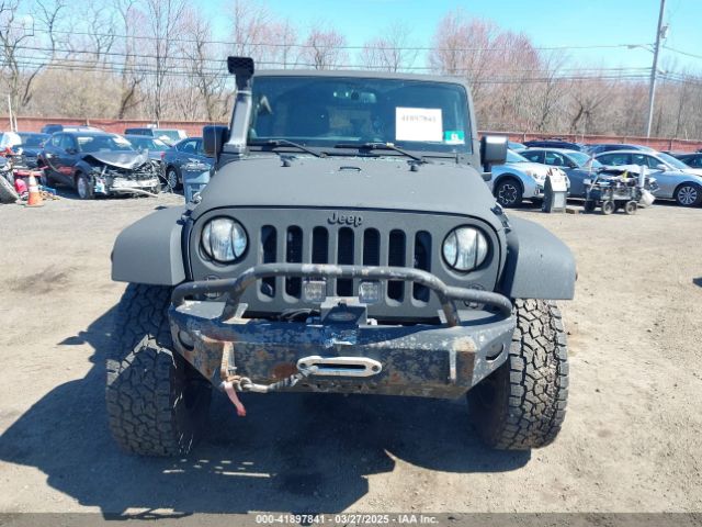 1C4HJWDG6EL187065 Jeep Wrangler Unlimited Freedom Edition