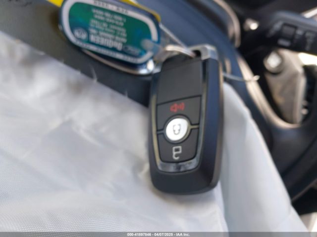 1FMCU0G69LUA23118 Ford ESCAPE SE