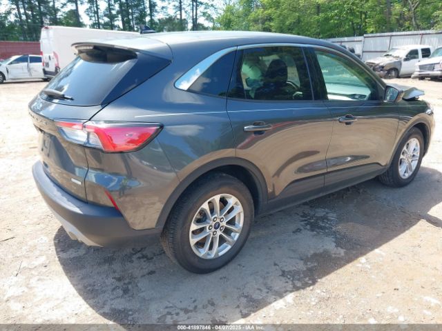 1FMCU0G69LUA23118 Ford ESCAPE SE