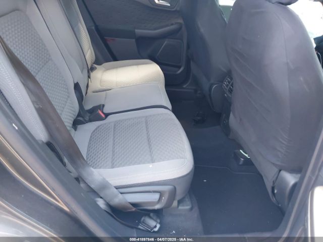 1FMCU0G69LUA23118 Ford ESCAPE SE