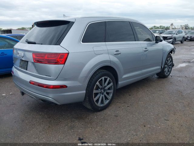 WA1LAAF73KD040924 Audi Q7 55 Premium/55 Se Premium