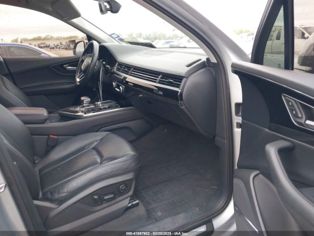 WA1LAAF73KD040924 Audi Q7 55 Premium/55 Se Premium