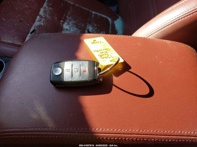 5XYPK4A51JG369469 KIA Sorento 3.3l Sx
