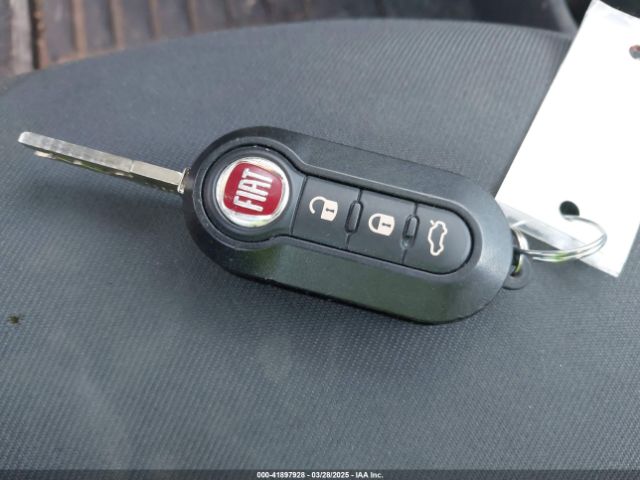 2013 FIAT 500 3C3CFFAR2DT689547 Photo 10