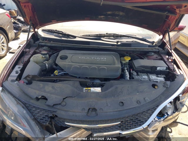 Chrysler 200 Limited 2015 1C3CCCAB5FN521673 Image 10