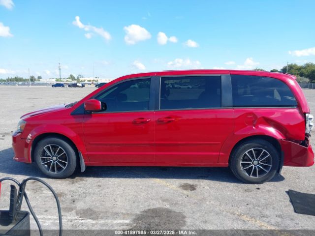 2C4RDGCG6FR625840 Dodge Grand Caravan Sxt