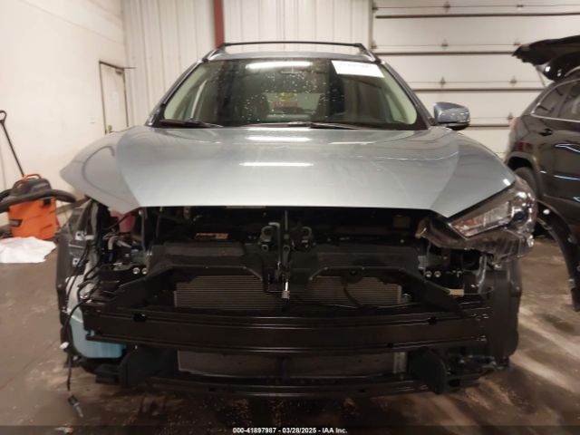 7MUCAAAG7RV102620 Toyota Corolla Cross Le