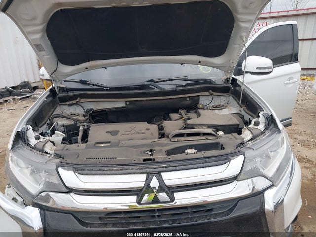 2017 MITSUBISHI OUTLANDER JA4AD3A38HZ019660 Photo 9