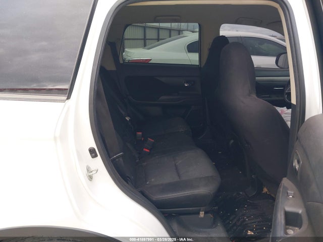2017 MITSUBISHI OUTLANDER JA4AD3A38HZ019660 Photo 7