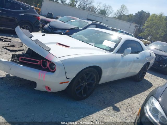 2C3CDZAG2KH529275 Dodge Challenger Sxt