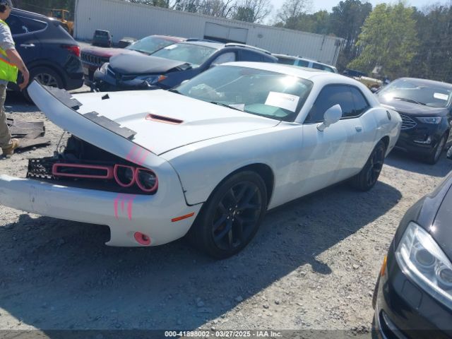 2C3CDZAG2KH529275 Dodge Challenger Sxt