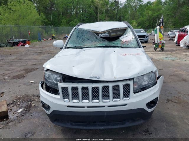 1C4NJCEA9GD615042 Jeep Compass Latitude