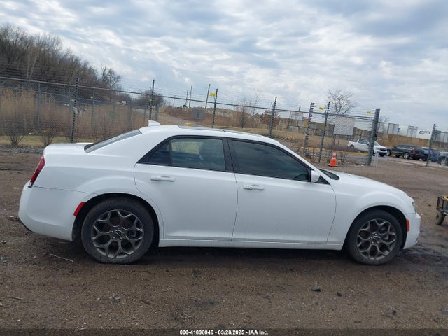 Chrysler 300 2015 2C3CCAGGXFH787187 Image 13