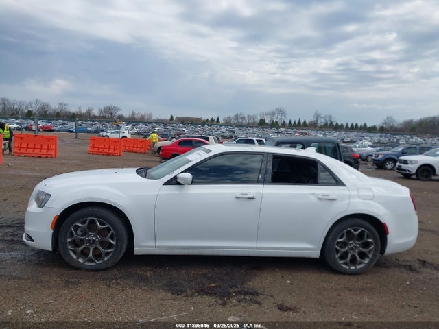 Chrysler 300 2015 2C3CCAGGXFH787187 Image 14