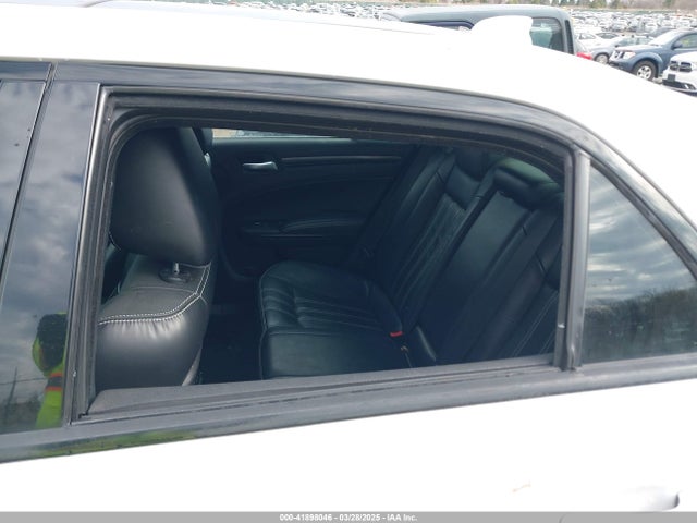 Chrysler 300 2015 2C3CCAGGXFH787187 Image 17