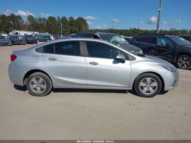 1G1BC5SM1J7213182 Chevrolet Cruze Ls Auto