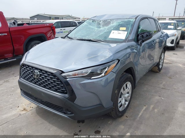 Toyota Corolla Cross L 2023 7MUAAAAG9PV047205 Image 2