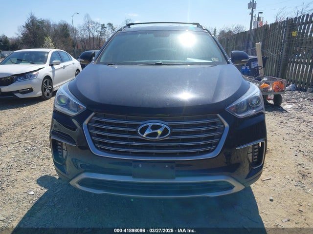 KM8SN4HF8HU239273 Hyundai Santa Fe Se