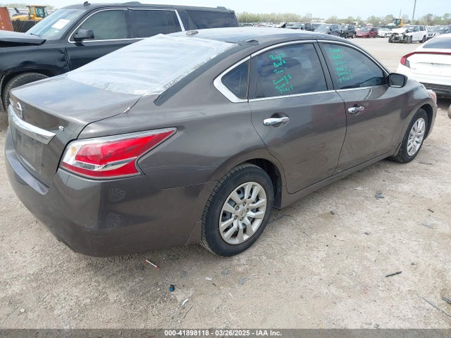 1N4AL3AP0FN347516 Nissan Altima 2.5 S
